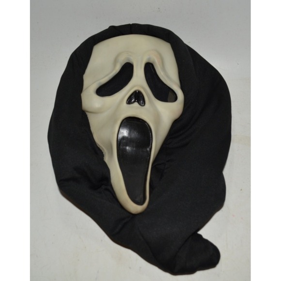 Fun World Accessories - Vintage 90s Fun World Ghost Face Mask – Deluxe Hood Gen 2 – Glow in Dark – Used